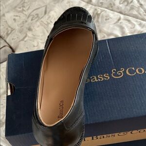 G.H. Bass & Co. Women's Classic Black Flats